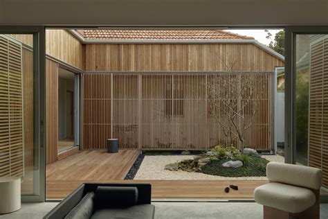 Gallery of Courtyard House / Ha Architecture - 1