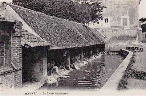 Photos Et Carte Postales Anciennes De Mantes La Ville Mairie De