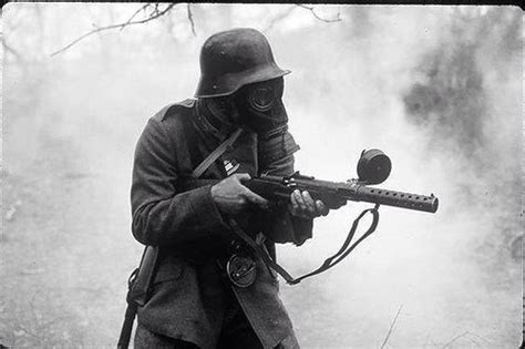 WWI German Stormtrooper with MP18 machine gun. | wrhstol.com… | War ...