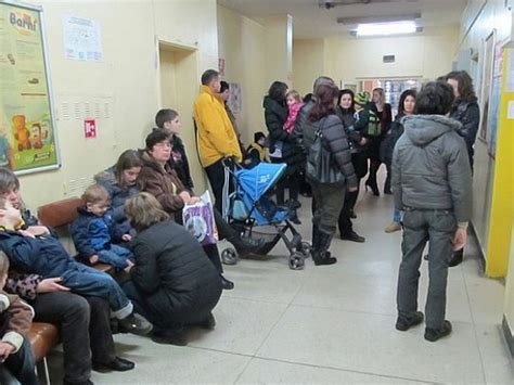 Наплив на хремави и кашлящи пациенти при джипитата, доказан грип в ...