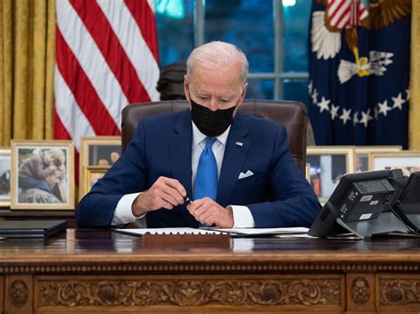 Biden Signs 3 Immigration Executive Orders Activists Want More Wjct News