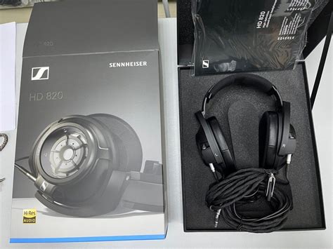 Sennheiser Hd 820 Over The Ear Audiophile Reference Headphones 音響器材 耳機 Carousell