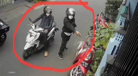 Aksi Maling Di Palmerah Kepergok Warga Maling Motor Umbar Tembakan