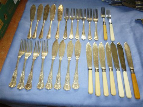 Job Lot Vintage Collectable Cutlery Silver Plated Et Fish Knives