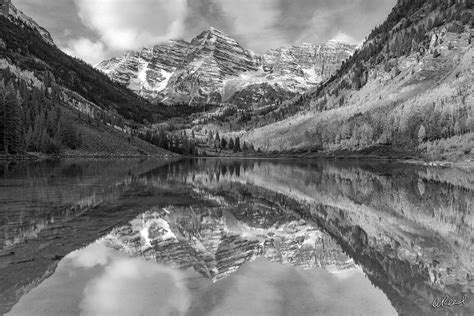 The Crown Monochrome | Fine Art Prints By Aaron Reed