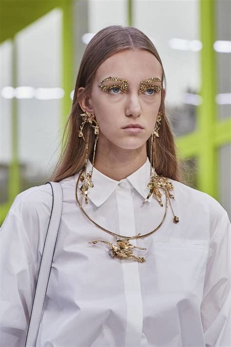 A Closer Look At The Exquisite Jewellery That Brought Valentinos Ss20