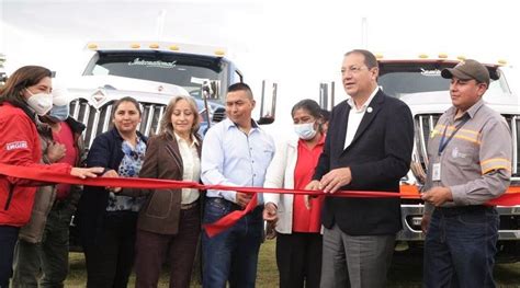 Municipio Entreg A La Emgirs Ep Nueva Flota De Cabezales Y Camionetas