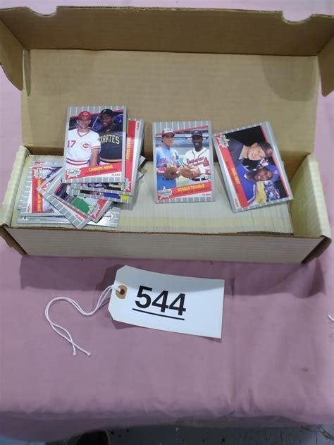 Sports Cards | Live and Online Auctions on HiBid.com