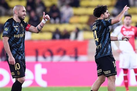 Le Stade De Reims Joue Les Trouble F Te Au Stade Louis Ii Et Fait