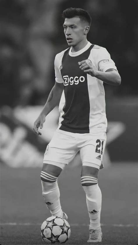 Football Ajax Amsterdam Lisandro Mart Nez Voetbal Amsterdam Lisandro