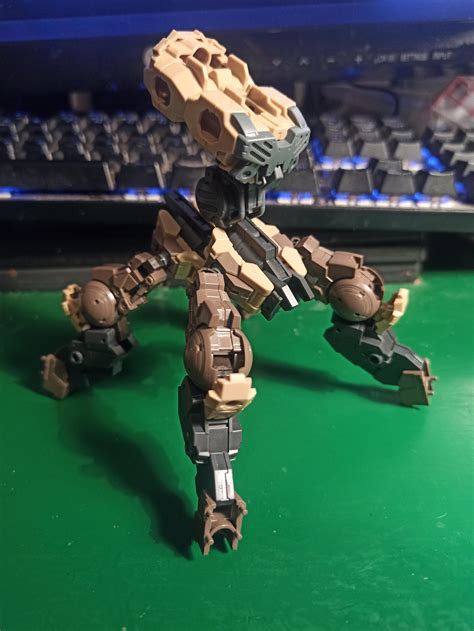 A Weapon To Surpass Metal Gear Gunpla