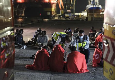 Arriban A El Hierro 449 Migrantes Entre Ellos 30 Menores En Las últimas Horas Canarias7