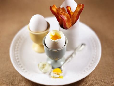 Perfect Soft Boiled Eggs - FRESH. OUT.