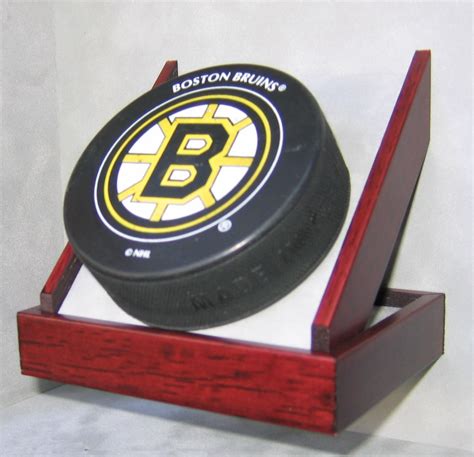 1 Hockey Puck Display Case – Homeplate Heroes