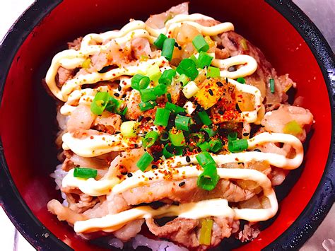 簡単晩御飯 ご飯がすすむ豚こま南蛮丼by のびのクックパッド簡単おいしいみんなのレシピが312万品あやぺこ Snapdish スナップ