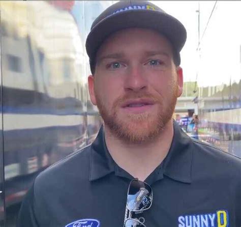 Chris Buescher Bio, Age, Net Worth, Salary, Career, & Married