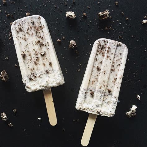 Tasty Oreo Cheesecake Popsicles Nyssas Kitchen