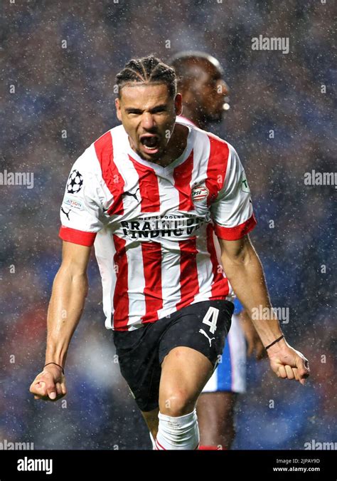 Glasgow Armando Obispo Of Psv Eindhoven Celebrates During The