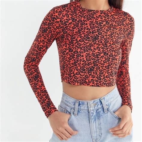 Uo Wild Ones Long Sleevecropped Top Cropped Top Long Sleeve Crop Top Red Leopard Leopard