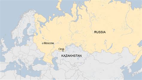 thousands evacuated  orsk dam burst worsens russia floods bbc news