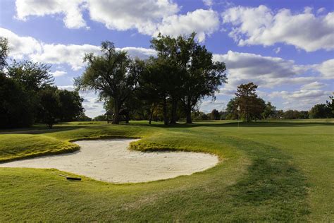 Shawnee Country Club: Uncover Top-Notch Golf