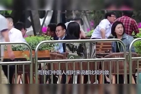 中国最“害羞”的一个姓氏，女生念出口都脸红，网友表示太尴尬了出口姓氏女生