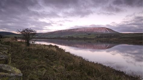 Sunrise on Pendle Hill by Leedslass1 | ePHOTOzine