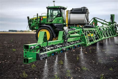 See Spray La Pulv Risation Localis E John Deere D Barque En Europe