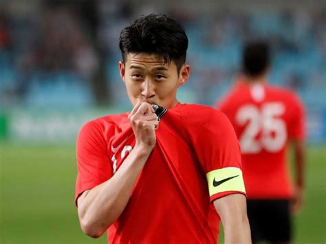 Heung min Son ce beau geste du joueur lors du match Corée du Sud