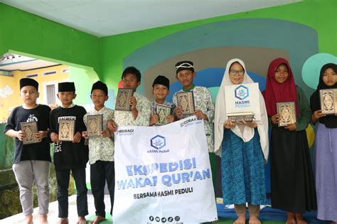 Distribusi Wakaf Al Quran Hasmi Peduli Ke Madrasah Al Ittihad