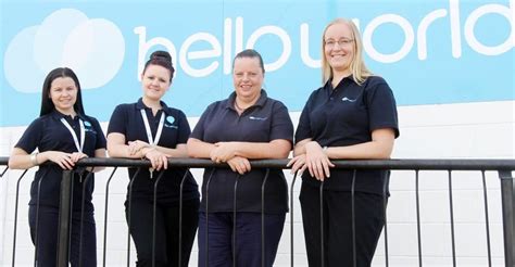 Aussie Government Travels With Helloworld Off Shoot Karryon
