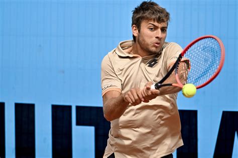 Flavio Cobolli supera ancora Jarry è al terzo turno Il Tennis Italiano