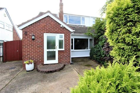 Berry Drive Great Sutton 3 Bed Semi Detached House £249 995