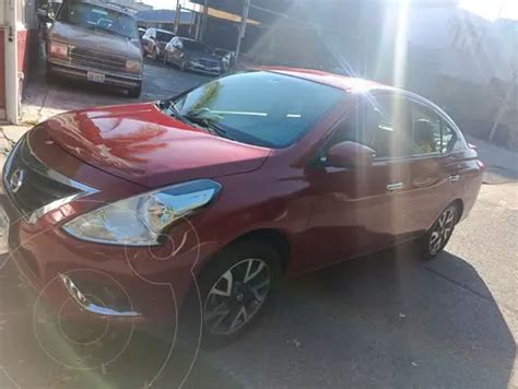 Nissan Versa Exclusive Aut Usado Color Rojo Precio