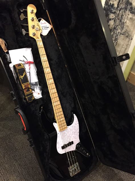 SOLD - Fender USA Geddy Lee Signature Jazz Bass | TalkBass.com