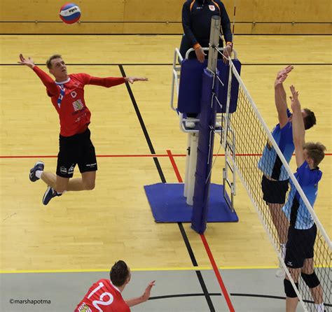 Vc Sneek H Overtuigt Vs Vc Zwolle Met Simpele Zege Vizier Op Volleybal