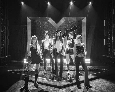 D Le Sserafimcrazy Hot N Fun