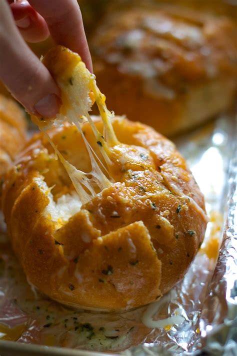 Cheesy Pull Apart Garlic Bread Laurens Latest