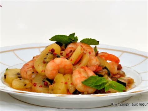 Wok de légumes aux crevettes et au kiwi Recette par Nadji