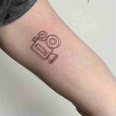 Camera Tattoo Ideas For Minimalist Photographers Tattooglee Camera