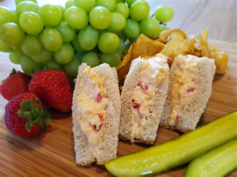 Pimento Cheese Sandwiches (makes 4 sandwiches) – Dede's Cajun Cuisine