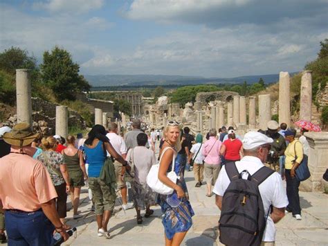 From Kusadasi Cruise Port Private Guided Ephesus Tour