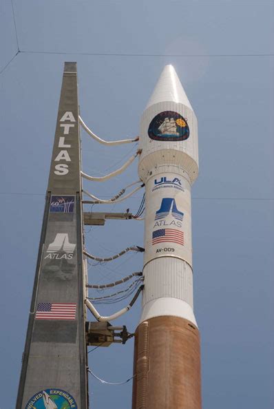 Spaceflight Now Atlas Launch Report Atlas 5 Rolled To The Pad For Nrol 30