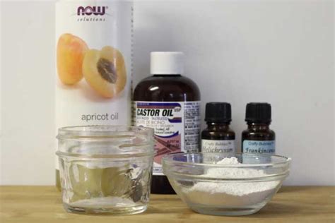 DIY Kaolin Clay Facial Cleanser Recipe Everything Pretty