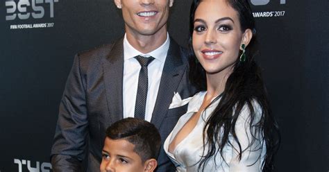 Cristiano Ronaldo Meilleur Joueur Son Fils Cristiano Jr Et Sa