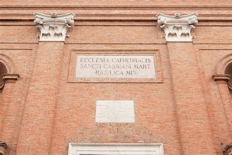 Comacchio Italia Fachada De Los Di San Cassiano Del Duomo De La