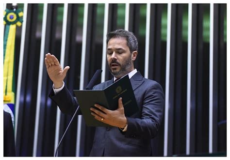 Ex Prefeito Saulo Pedroso Toma Posse Como Deputado Federal