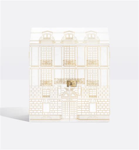 Count Down To The Holidays With These Luxury Beauty Advent Calendars