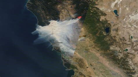 California wildfire explodes in size, rampages through town of Paradise