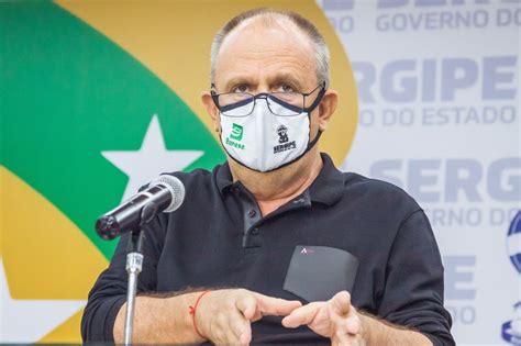 Governador de Sergipe adia reunião da base aliada para iniciar